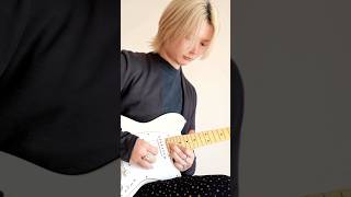 Download Lagu I Play Duvet MP3