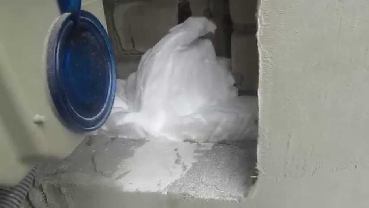 Утепление стен пеноизолом. Компания РПВ плюс. #2 - YouTube