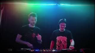 Voo:Killa -  DVĚ ŽÁBY NA OBLÁČKU