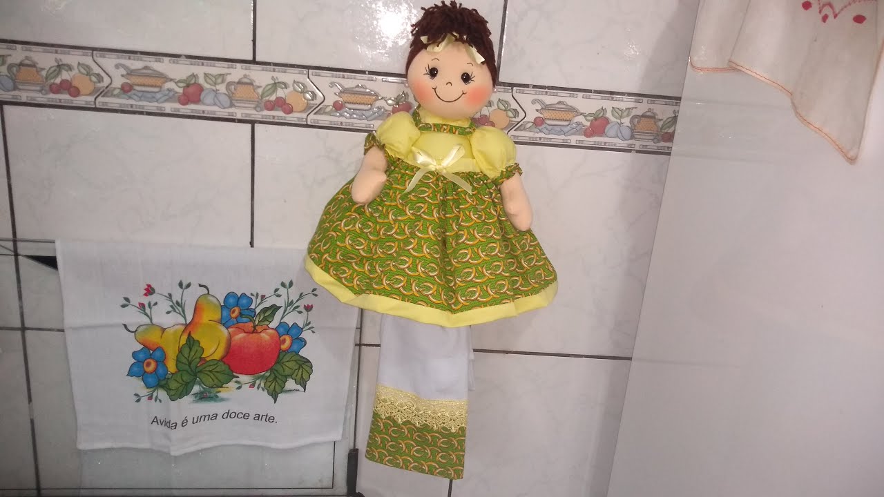 BONECA JUJU NO PORTA PANO DE PRATO - FAÇAM E VENDAM - MOLDE GRÁTIS