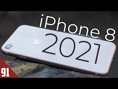 Using the iPhone 8 in 2021 - worth it? (Review)