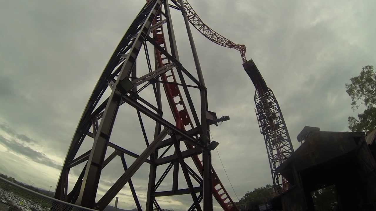 Buzz Saw Rollercoaster at Dreamworld YouTube