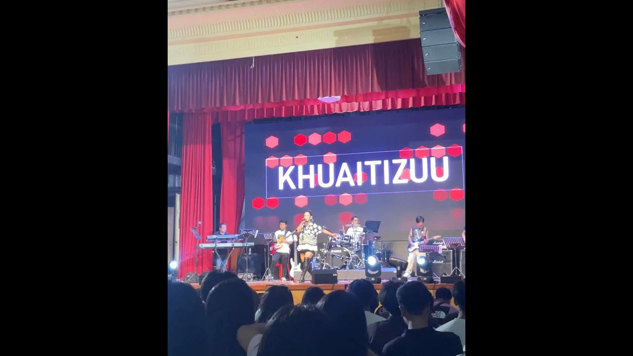 Who is khuaitizuu and how did they become famous