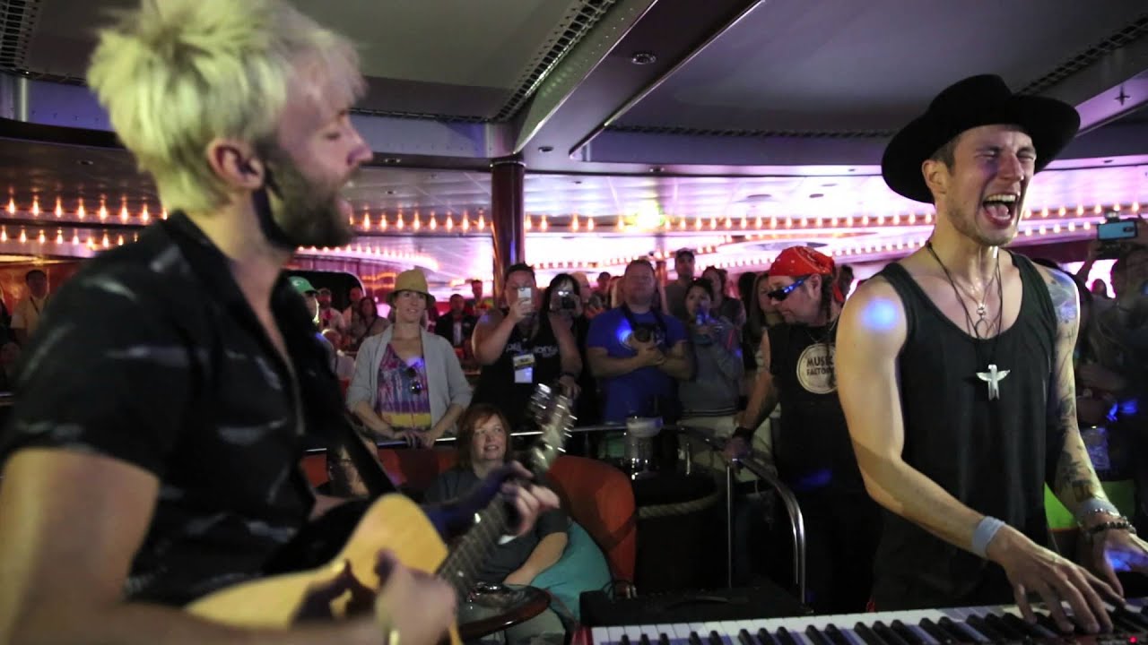 "Stay Home With Me Tonight" - Paul McDonald, Andy Suzuki & Kozza Babumba {Sixthman Sessions}