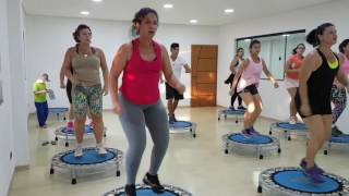 DANCE JUMP - Prof. Elaine OliveiraÉ hoje  ( Ludmilla)