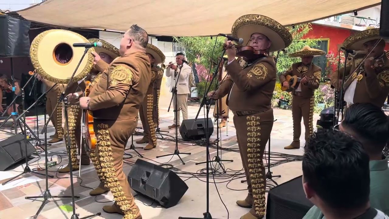 Mariachi Corona - Rúbrica y Popurrí de Huapangos 2025