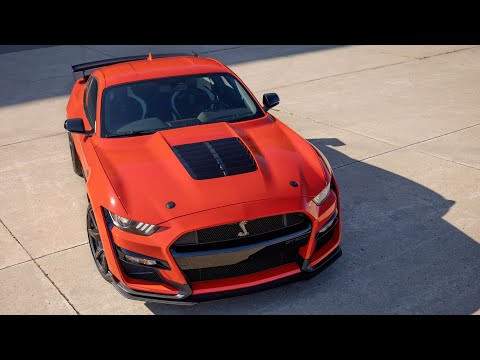 2022 Ford Mustang Shelby GT500 in Code Orange