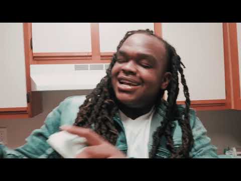Guarda Yung Phat - Life of a Jamboy Intro ( Dir. By Jacoby Bean ) su YouTube Guarda Yung Phat - Life of a Jamboy Intro ( Dir. By Jacoby Bean ) su YouTube