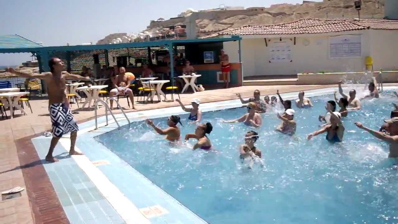 Sunrise Holidays Club Dances In The Pool