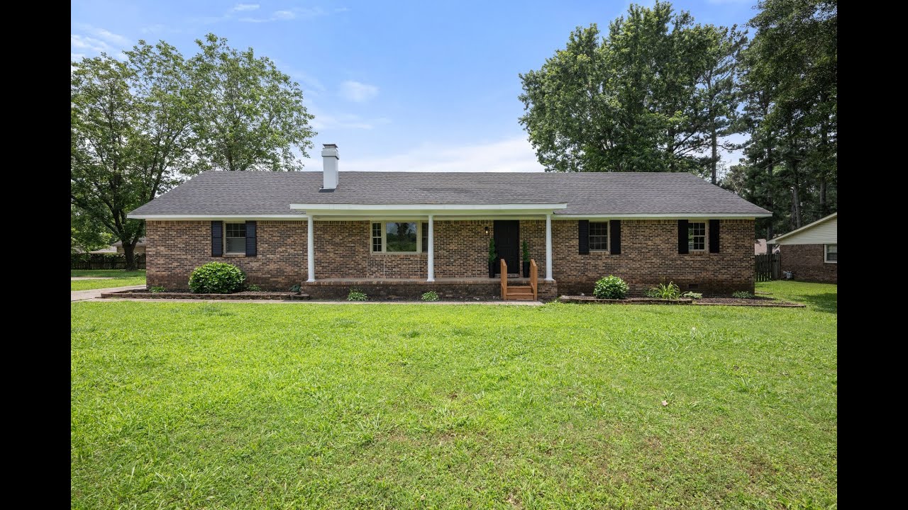 117 Bates St Athens AL 35611