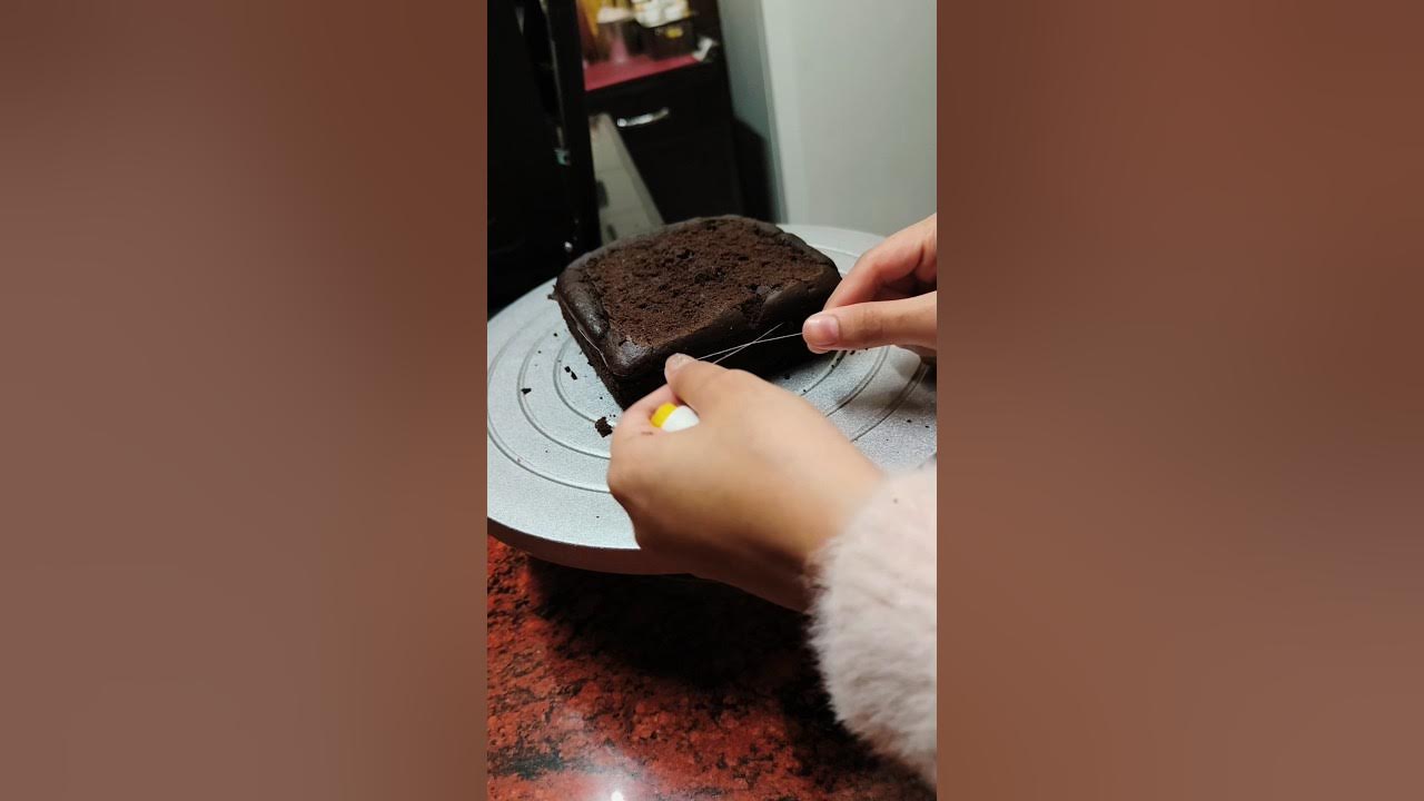 how-to-cut-cake-layers-with-thread-shorts-shortsfeed-cake
