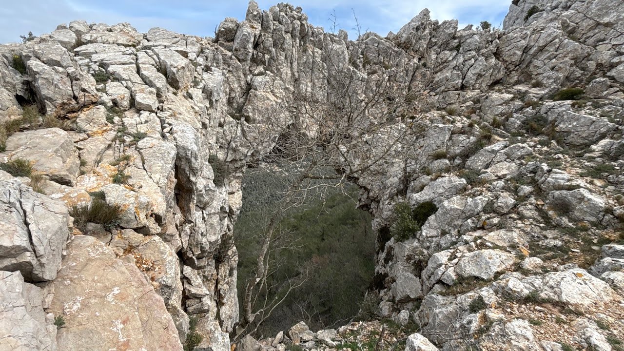 Volta per la Serra de Llabería i la Foradada de Llabería