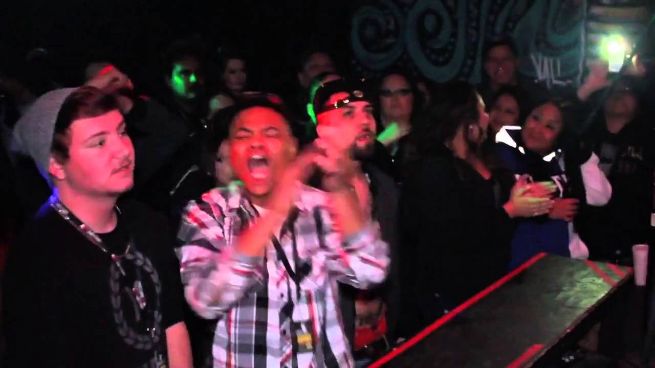 Assista a -Reality Performs at Coast 2 Coast LIVE | OKC ALL AGES Edition 1/17/16 no YouTube Assista a -Reality Performs at Coast 2 Coast LIVE | OKC ALL AGES Edition 1/17/16 no YouTube