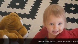 видео Как научить ребенка ползать