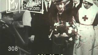 1936 London Child for Woolworth Heirs Count and Countess Haugwitz-Reventlow