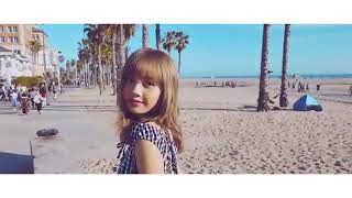 LILI's FILM #4-BLACKPINK in CALIFORNIA