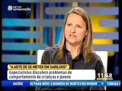 Conferência "A Arte de se Meter em Sarilhos" em Cascais 13/03/13 RTP Informação