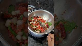 Idli sambar #sambar #idlisambhar #lifestyle #simpleliving #vlog #cooking #shorts #housewifelife