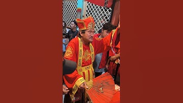 Detik2 Di Rasuki Roh Dewa / Pak Kung / Leluhur Tatung Cap Go Meh 2024 #singkawang #tatung #budaya