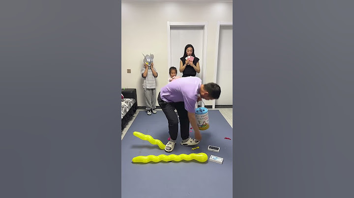 全家踩气球大PK，小小的奥特曼太强了！