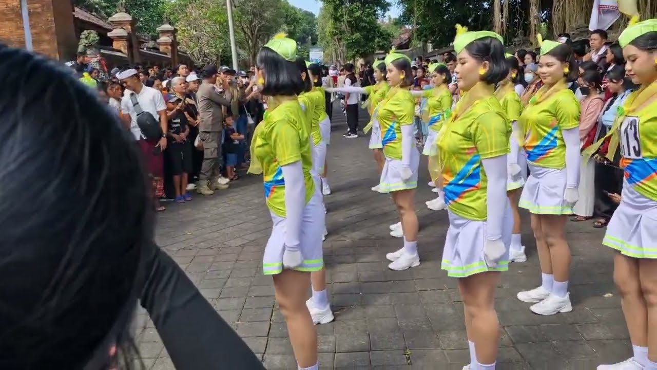 JUARA 1 🏆 No. Urut H.13 SANG RATU SPENDA | Lomba Gerak Jalan Umum Indah Putri HUT RI 80 Karangasem