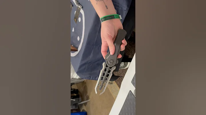 Transformer knife high end toy