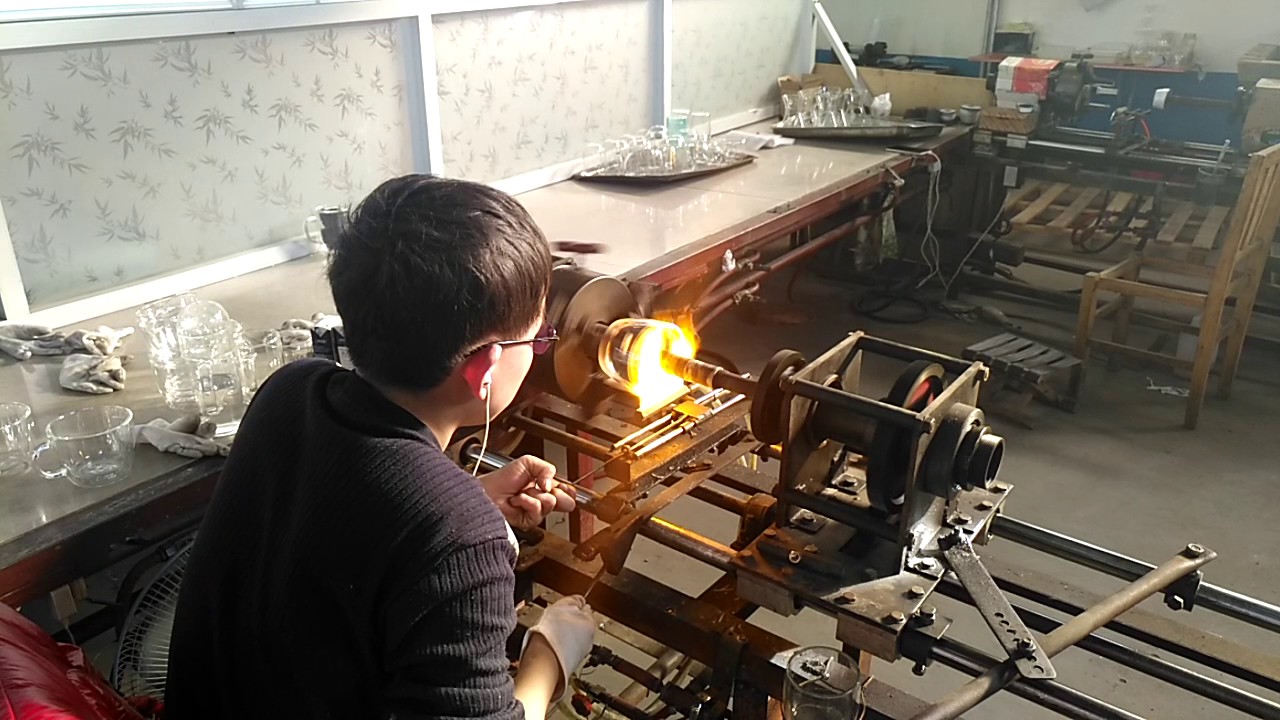 Hand made borosilicate glass mug