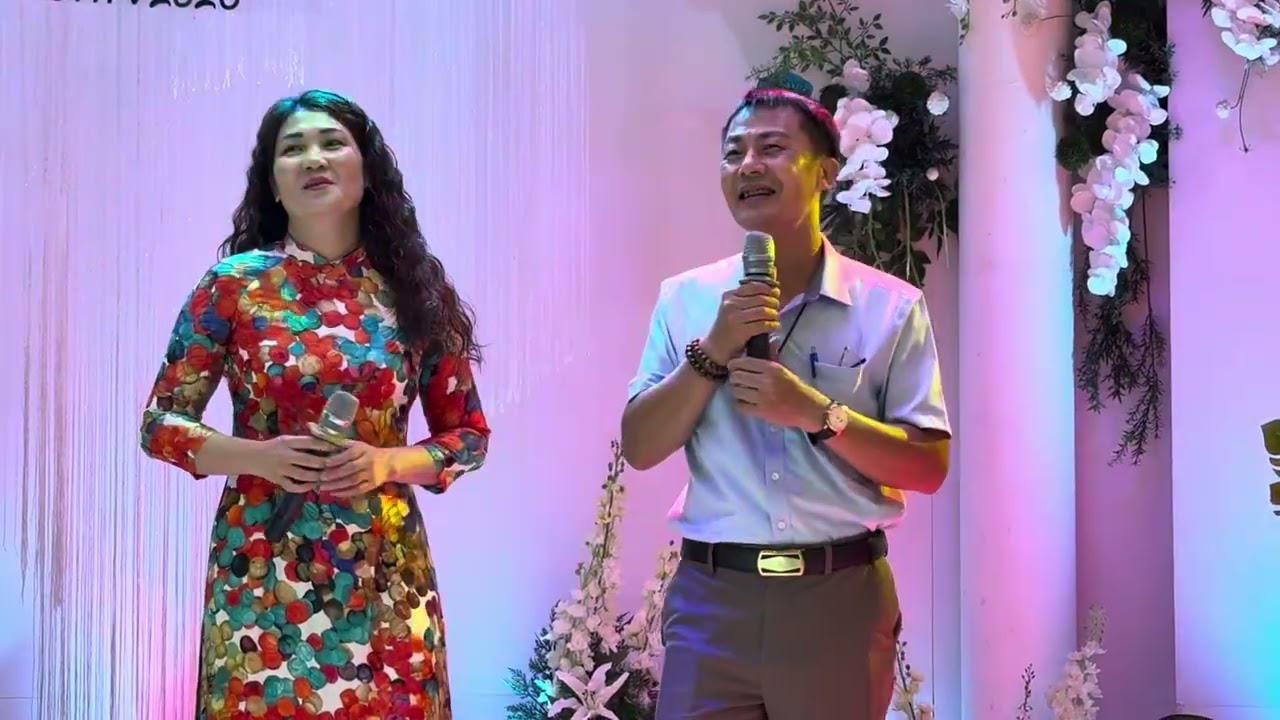 ngày 12 tháng 11, 2025