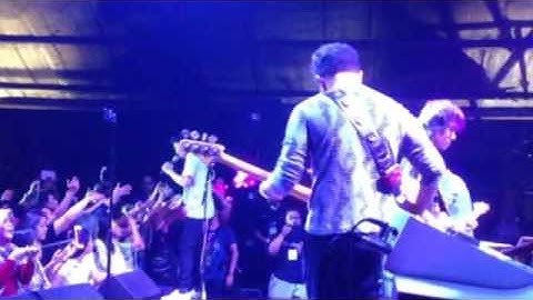 Sheila on 7 - Melompat Lebih Tinggi Live at The Foundry 8
