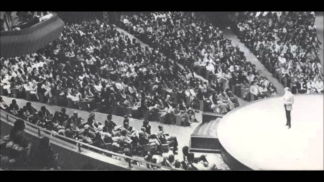 Werner Erhard - Taking a Stand for the Future 1982