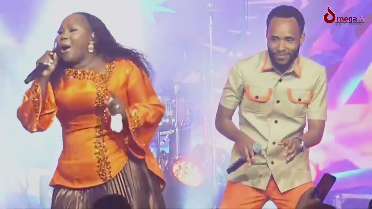 TAZAMA REHEMA SIMFUKWE NA JONATHAN KARTAGATA WALIVYOIMBA NINA USHUHUDA NDANI YA MLIMANI CITY