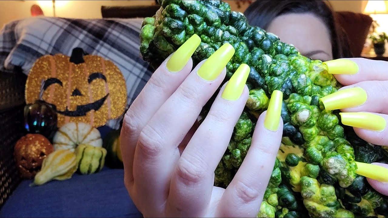 ASMR Scratching And Tapping On Pumpkins(Lo-fi)