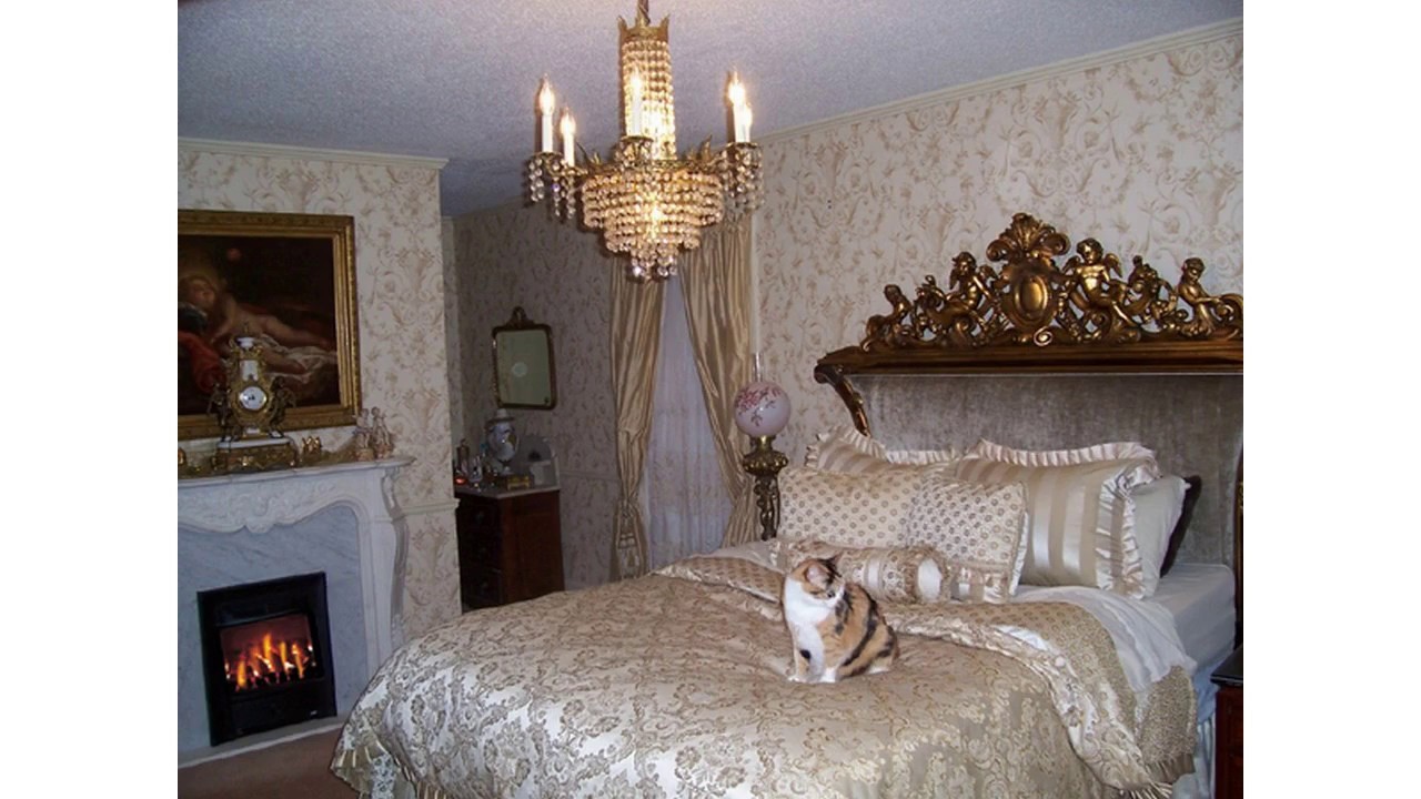 Victorian bedroom decorating ideas 