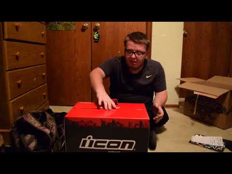 Unboxing The ICON Variant Green Double Stack helmet