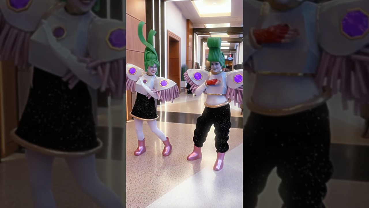 VELVET AND VENEER // In case you werent sick of them 💚💙💜 #velvet #veneer #trolls3 #trolls3cosplay