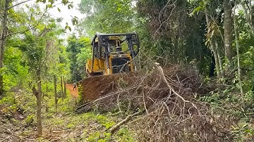 Excellent Project Old Road Bulldozer D6R XL Service, Investment for Durable Plantation Roads