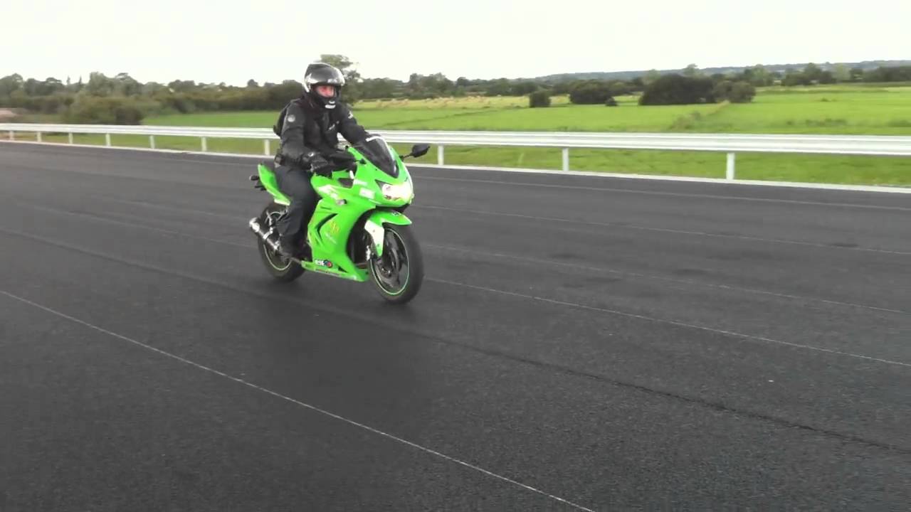 ninja 250r wheeling