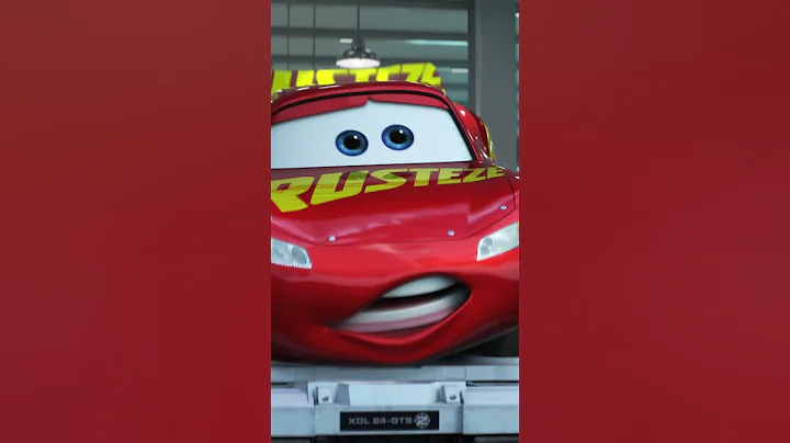 Lightning McQueen Tries Virtual Reality | Pixar Cars