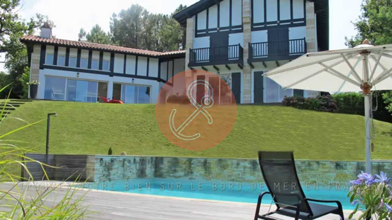 ARCANGUES, A VENDRE BELLE MAISON CONTEMPORAINE AVEC VUE SUR LE GOLF