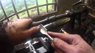 Como se tornea prima de ronco, madera granadillo (how it's made)
