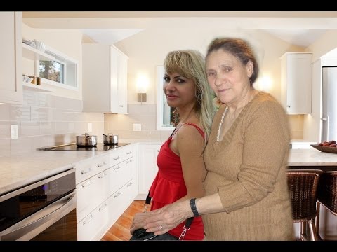 MADALINA MANOLE STAI LANGA MINE MAMA