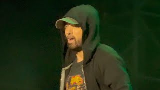 Eminem - 3 a.m. (at F1 in Abu Dhabi on December 7, 2024) *Sound fixed*
Follow ePro on Twitter: http://twitter.com/Eminem_Pro
Instagram: http://instagram.com/eminem.pro
About ePro: https://eminem.news/about
For all inquiries - support@eminem.pro
Become a channel sponsor to access exclusive features.
More: https://www.youtube.com/c/eProTeam/join
Download EJ Magazine: https://drive.google.com/drive/folders/1s3gcms-aC3-tEE3wU1OxGH6TqcgNfdkn
#Eminem
The channel curated by:
Igor Basenko, ePro Founder
https://www.instagram.com/igorbasenko/
Written by:
NK
Editorial Team:
NK
Igor Basenko
Alexey Zakharenkov
Lilit Sagatelyan
Follow ePro on all social media
Twitter: http://twitter.com/Eminem_Pro
Instagram: http://instagram.com/eminem.pro
Telegram Page: https://t.me/eproteam
Telegram Group: https://t.me/eproteamx
Reddit Profile: https://www.reddit.com/user/EminemPro/
Reddit Sub: https://www.reddit.com/r/ePro/
VK: http://vk.com/eminem_main_group
Second channel: https://www.youtube.com/channel/UCAn0wLFRRKm5pYhnEhfRmWg
EJ Magazine channel: https://www.youtube.com/c/EJMagazine
English site: https://eminem.news
Russian site: https://www.eminem.pro
EJ Magazine: http://ej.gs
Eminem.Pro - The biggest and most trusted source of Eminem-related news. Eminem - 3 a.m. (at F1 in Abu Dhabi on December 7, 2024) *Sound fixed*