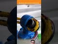 Mecânico de motos ensinou um truque incrível