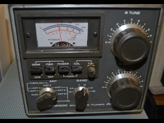 Demonstration of the Kenwood AT 200 - YouTube