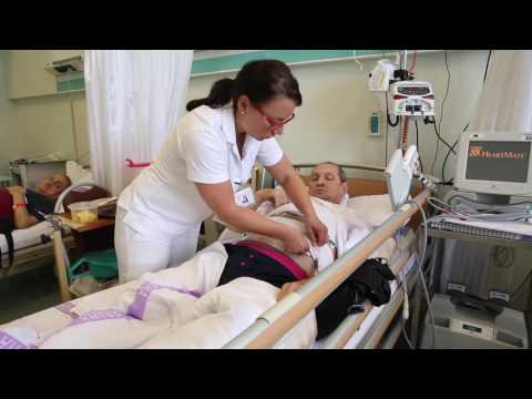 Video: Jak být zdravotní sestrou (s obrázky)