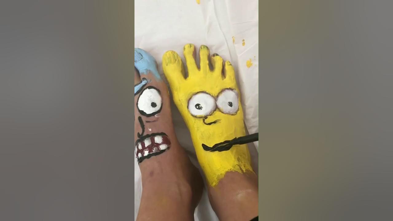 Disfraz de pies. Rick y Bart Simpson YouTube
