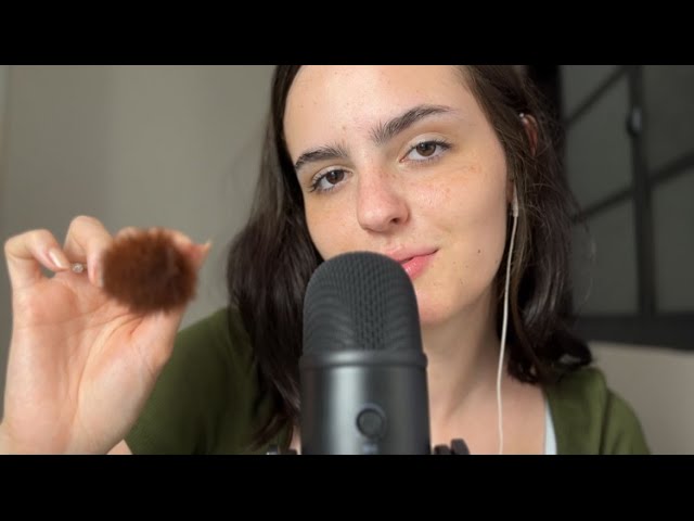 ASMR ASSOPRANDO NO MIC E SHIII