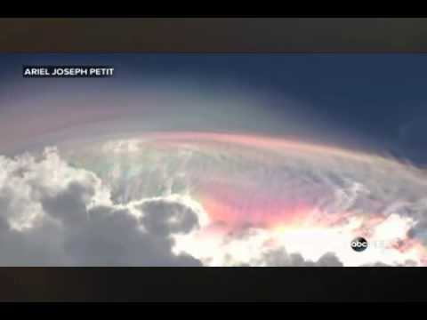 Mysterious Iridescent 'End of Times' Cloud Phenomenon Spotted in Costa Rica