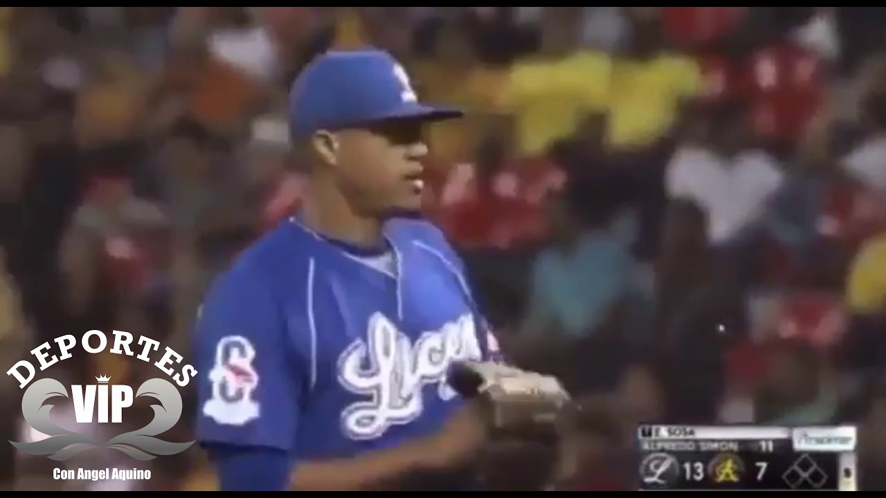 Alfredo Simón lanza el picheo más lento del mundo.