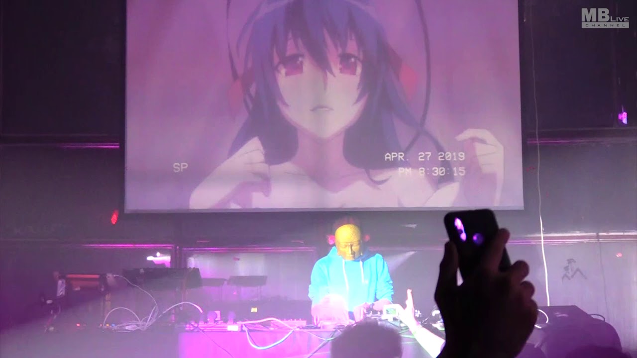 Dooby Douglas - ChillWave\Retrowave Live @ SynthWave Radio Fest, Moscow 27.04.2019.